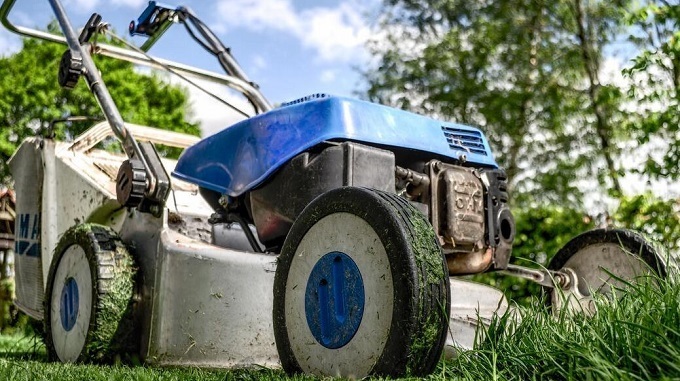 lawnmower safety