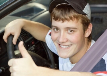 Comparison of Motor Vehicle Crashes Between Autistic and Non-Autistic Adolescent Drivers